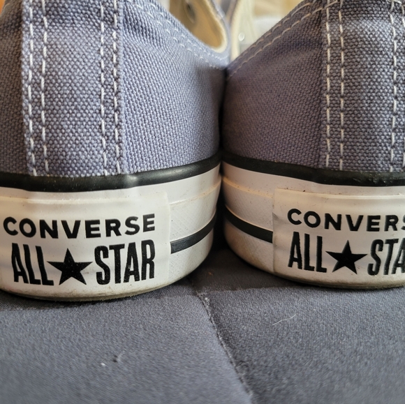 Converse - Picture 2 of 11